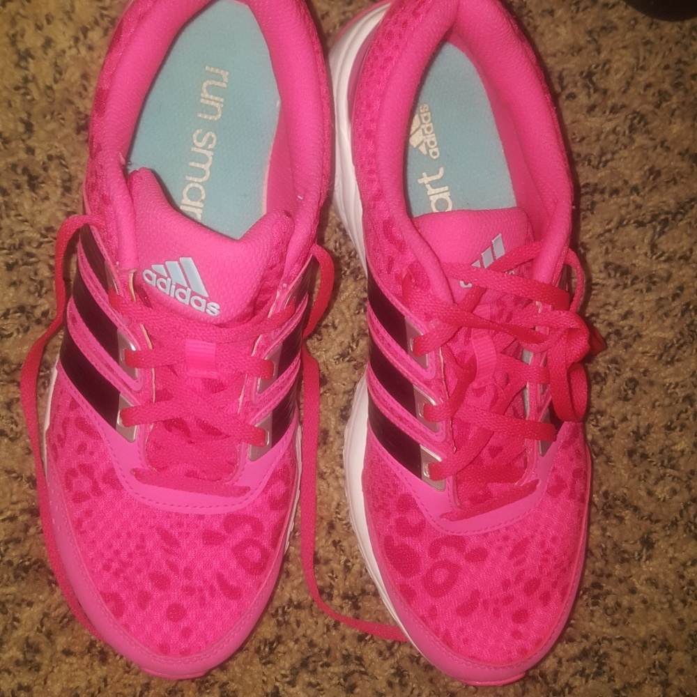 Adidas tennis shoes